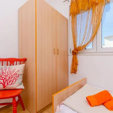 Apartment Sea Shell
