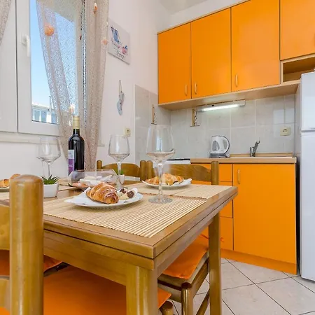 Sea Shell Apartment *